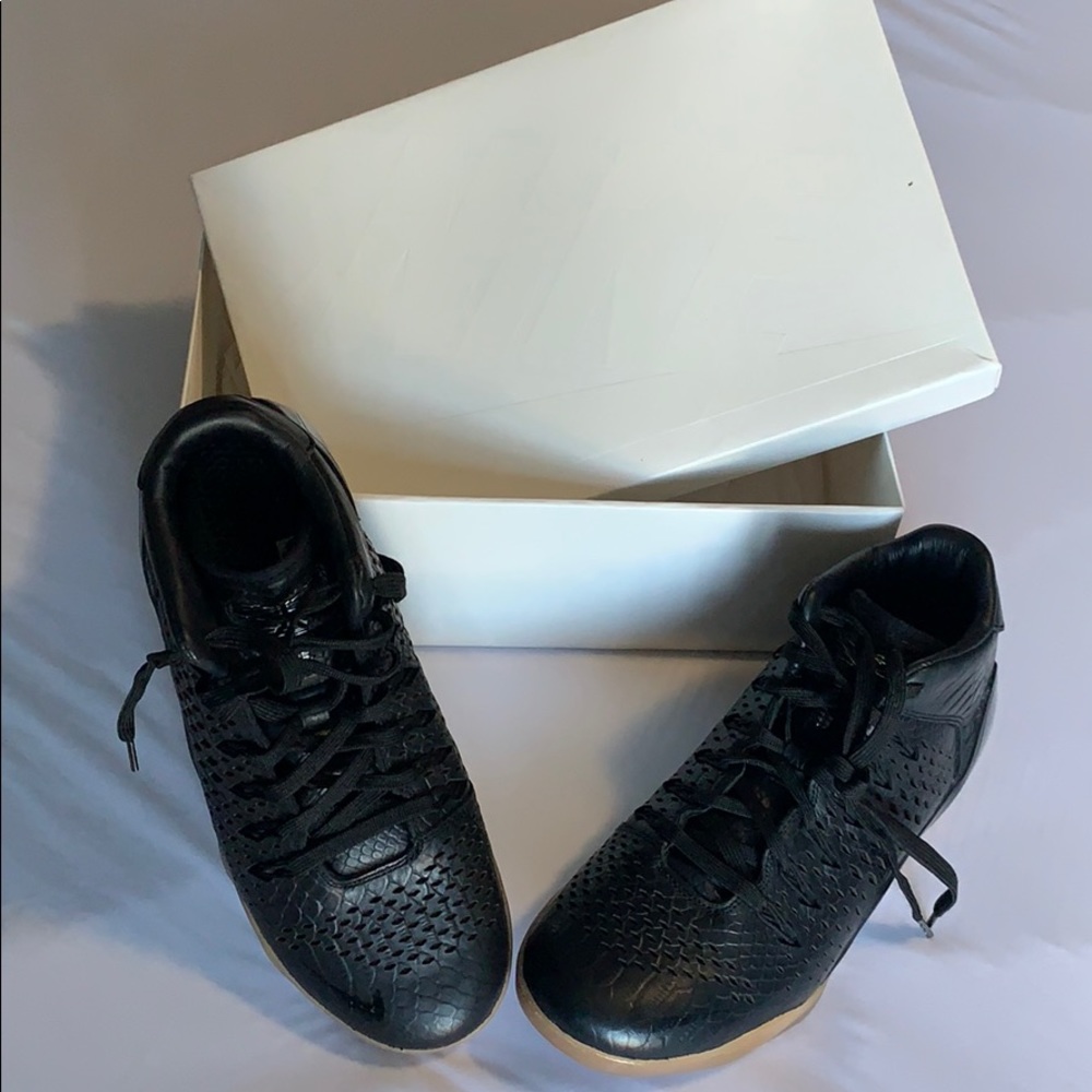 Kobe Bryant IX MID EXT QS